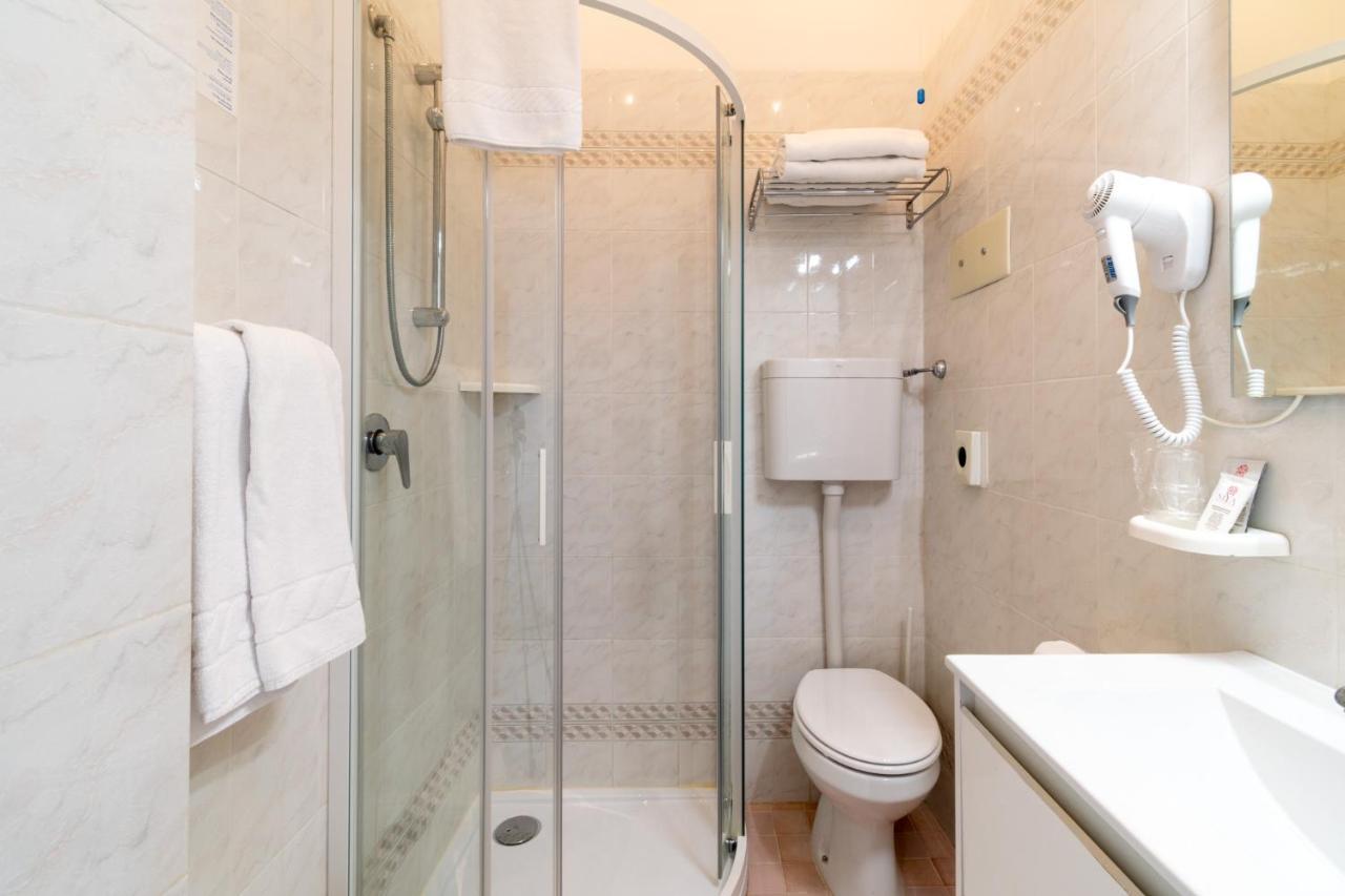 Ettoral Hotel 3*